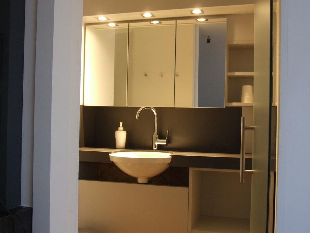 Modern And Cozy Studio In A Former Coach House Robertville Buitenkant foto